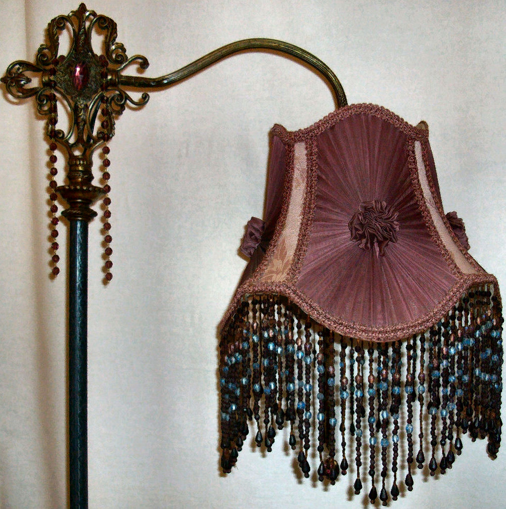 Fringed Lamp Shades on Enchanting Victorian Lampshades   Medium Lamp Shade